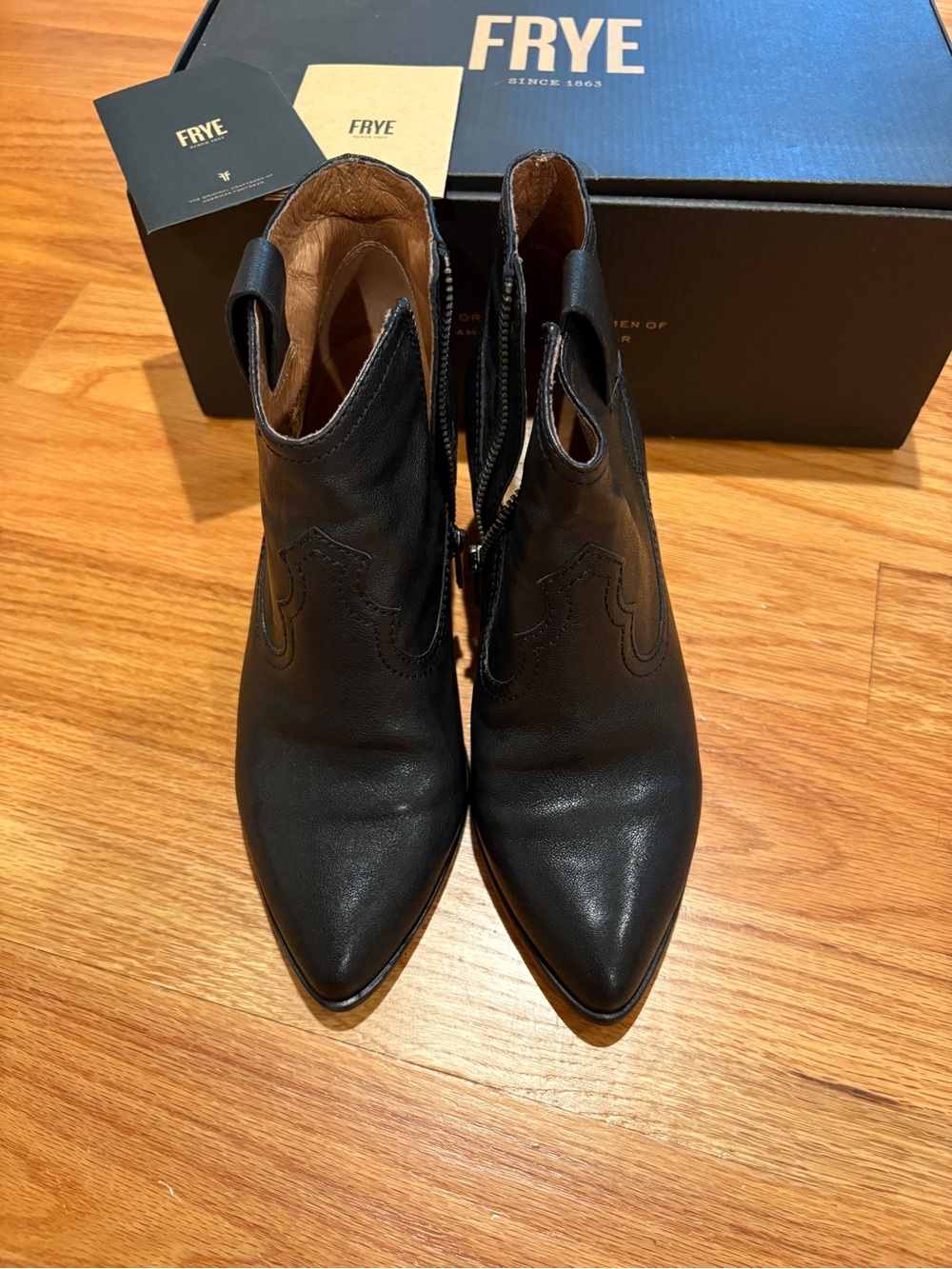 FRYE Black Pointed Leather Reina Ankle Booties with Side Zip